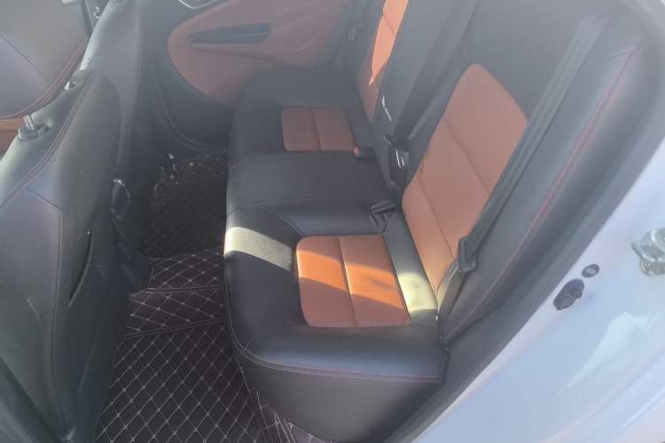Used Geely Auto Diamond 2016 1.5L Manual Entry-Level Trim Left Rear Seat
