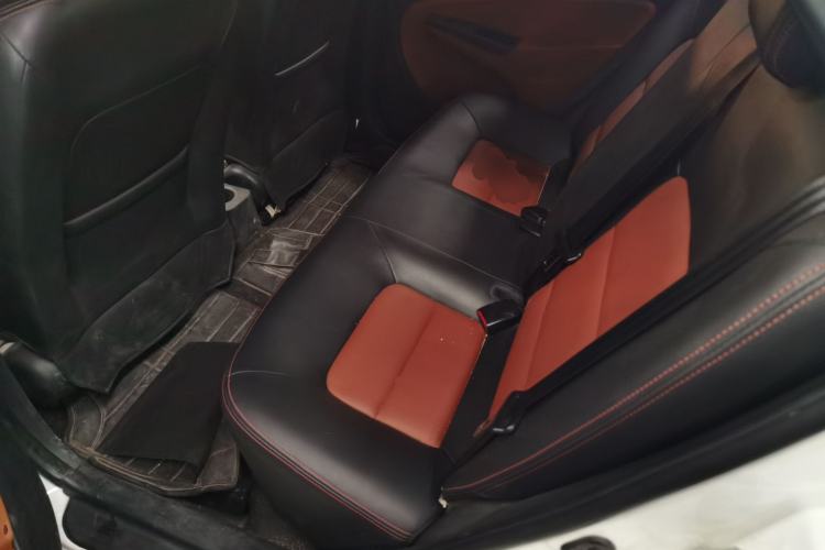 Used Geely Auto Diamond 2016 1.5L Manual Entry-Level Trim Left Rear Seat