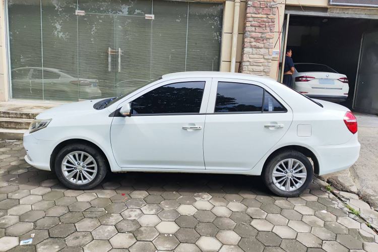 Used Geely Auto Diamond 2016 1.5L Manual Elite Edition Left Side