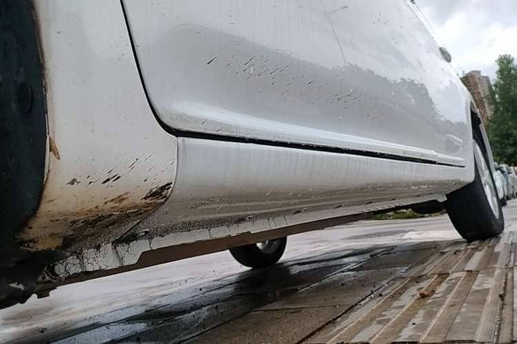Used Geely Auto Diamond 2016 1.5L Manual Entry-Level Trim Left Side Sill