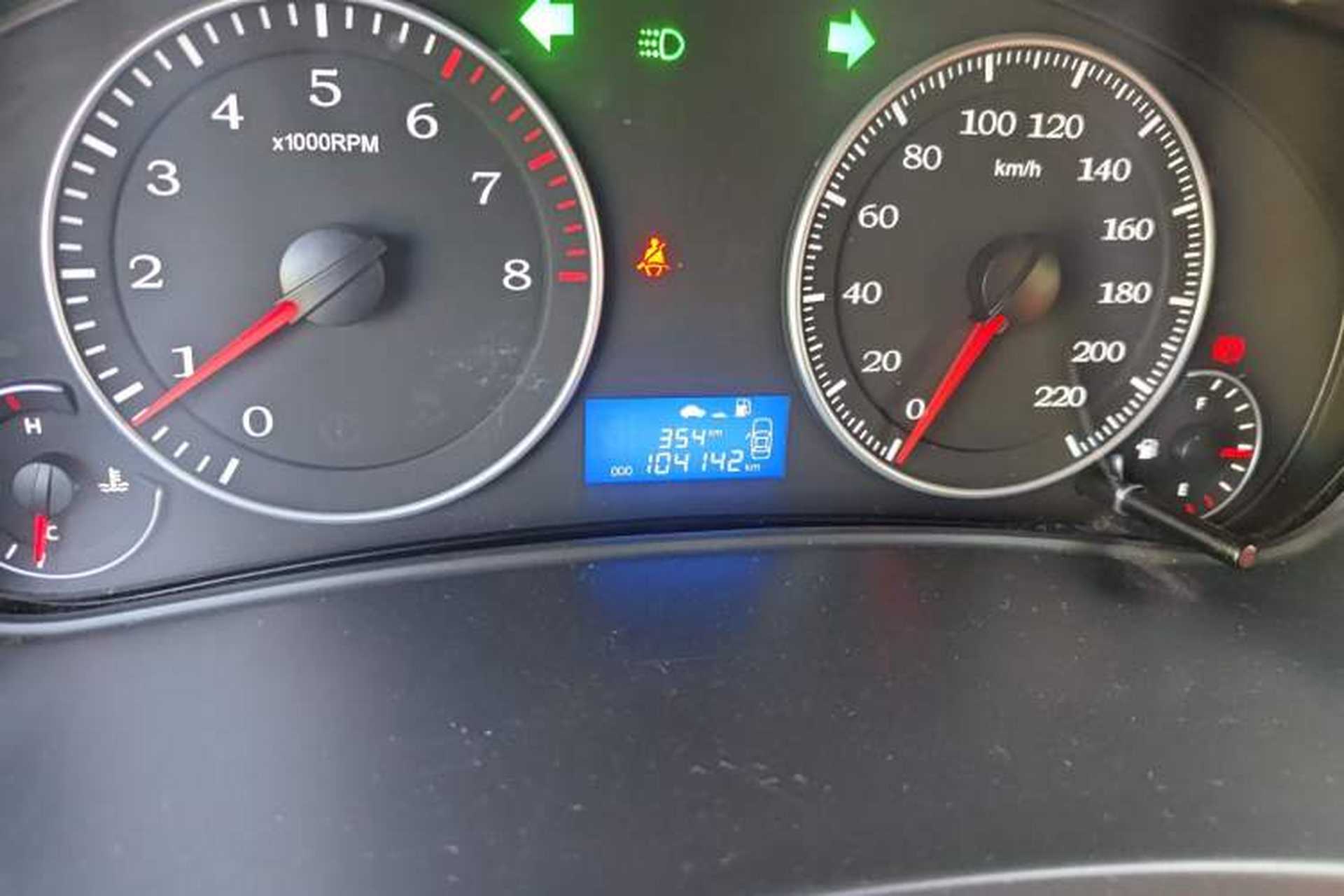 Used Geely Auto Diamond 2016 1.5L Manual Elite Edition Odometer Close Up