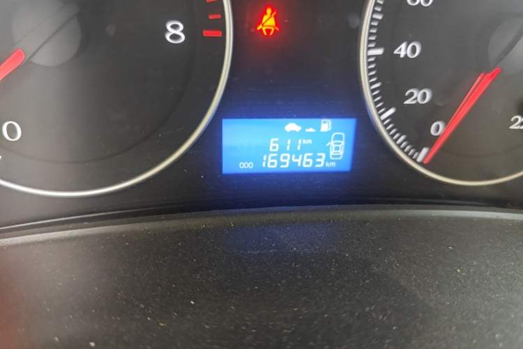 Used Geely Auto Diamond 2016 1.5L Manual Elite Edition Odometer Close Up