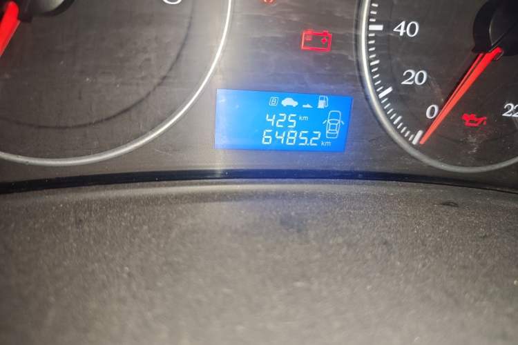 Used Geely Auto Diamond 2016 1.5L Manual Elite Edition Odometer Close Up