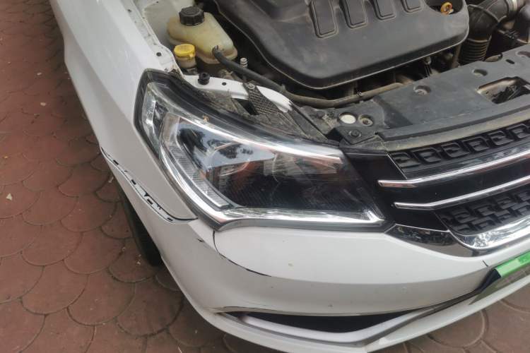 Used Geely Auto Diamond 2016 1.5L Manual Entry-Level Trim Right Front Headlight