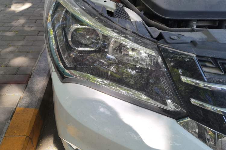 Used Geely Auto Diamond 2016 1.5L Manual Entry-Level Trim Right Front Headlight