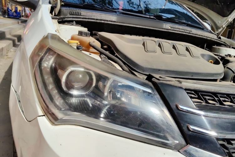 Used Geely Auto Diamond 2016 1.5L Manual Elite Edition Right Front Headlight
