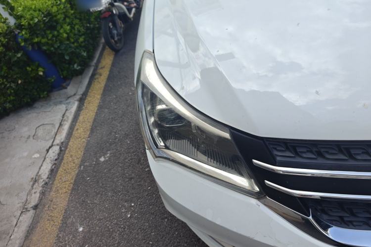 Used Geely Auto Diamond 2016 1.5L Manual Elite Edition Right Front Headlight