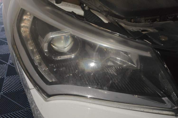 Used Geely Auto Diamond 2016 1.5L Manual Entry-Level Trim Right Front Headlight