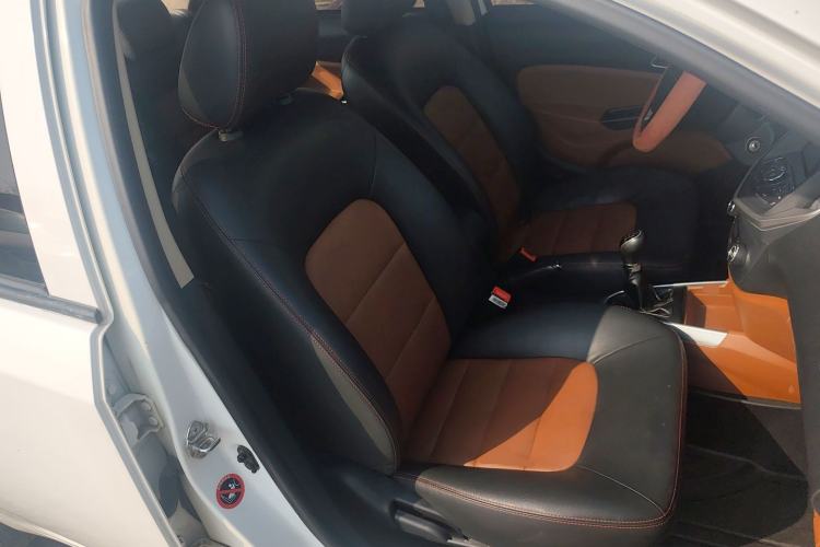 Used Geely Auto Diamond 2016 1.5L Manual Elite Edition Right Front Seat