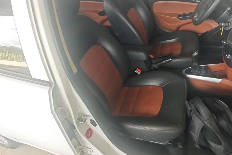 Used Geely Auto Diamond 2016 1.5L Manual Elite Edition Right Front Seat