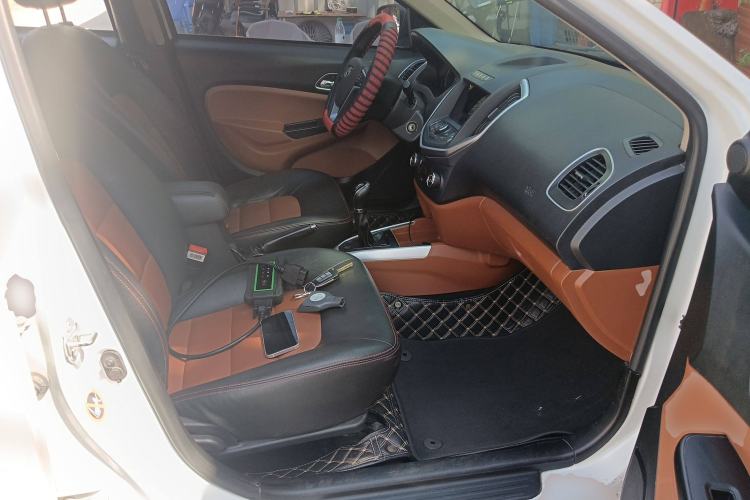Used Geely Auto Diamond 2016 1.5L Manual Elite Edition Right Front Seat