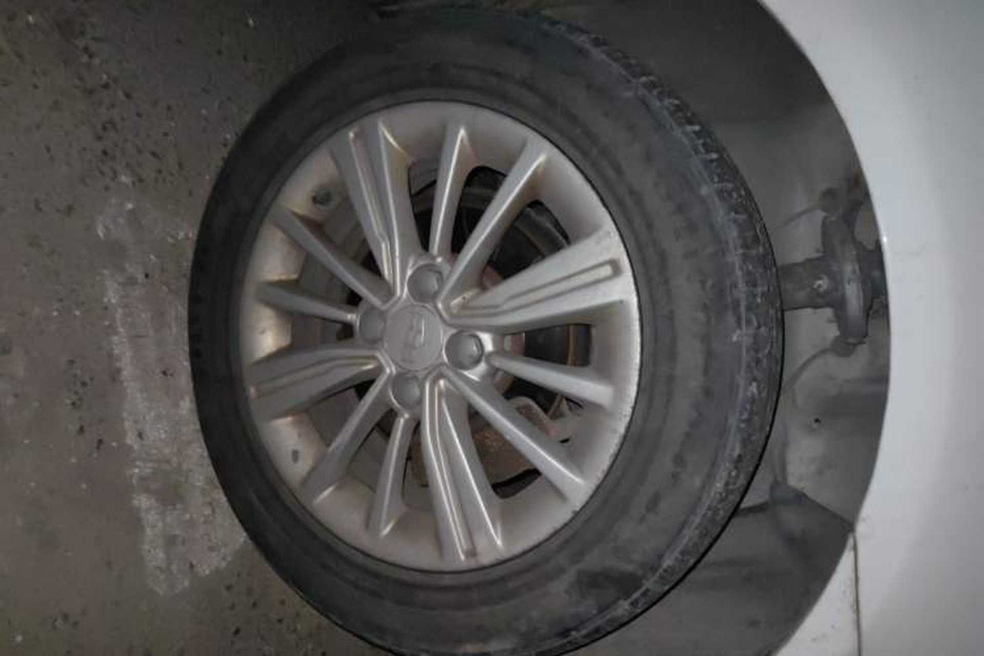 Used Geely Auto Diamond 2016 1.5L Manual Elite Edition Right Front Wheel Hub