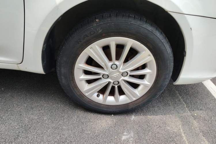 Used Geely Auto Diamond 2016 1.5L Manual Elite Edition Right Front Wheel Hub