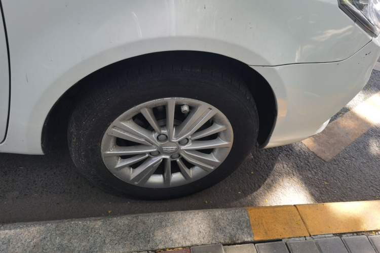 Used Geely Auto Diamond 2016 1.5L Manual Entry-Level Trim Right Front Wheel Hub