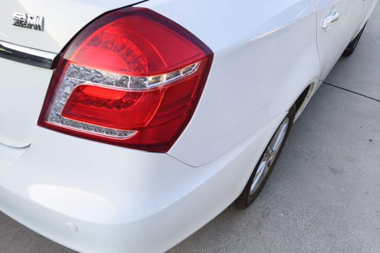 Used Geely Auto Diamond 2016 1.5L Manual Elite Edition Right Rear Taillight