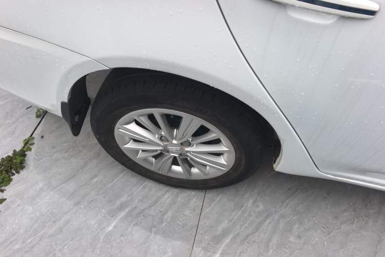 Used Geely Auto Diamond 2016 1.5L Manual Elite Edition Right Rear Wheel Hub