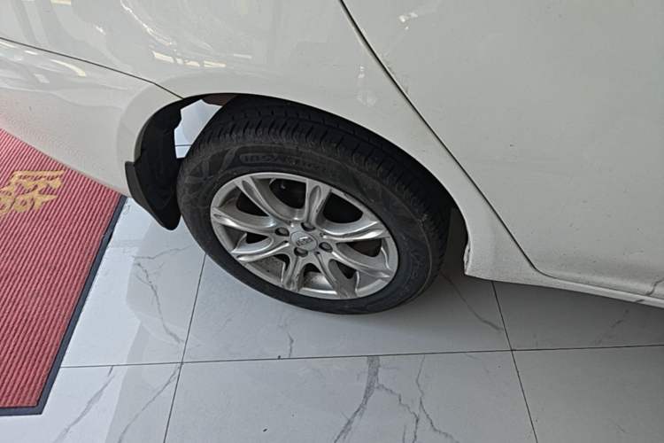 Used Geely Auto Diamond 2016 1.5L Manual Elite Edition Right Rear Wheel Hub