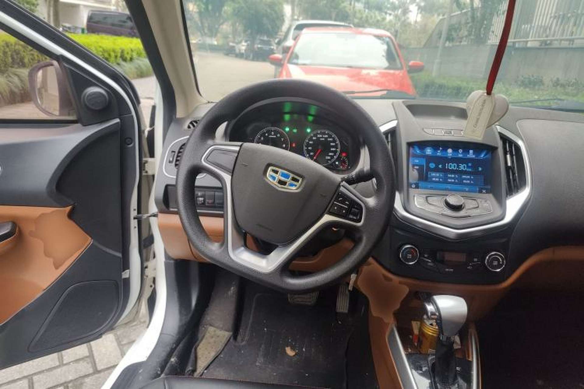 Used Geely Auto Diamond 2016 1.5L Automatic Luxury Version Steering Wheel