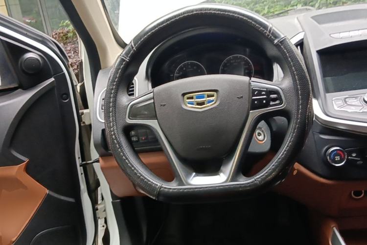 Used Geely Auto Diamond 2016 1.5L Manual Elite Edition Steering Wheel