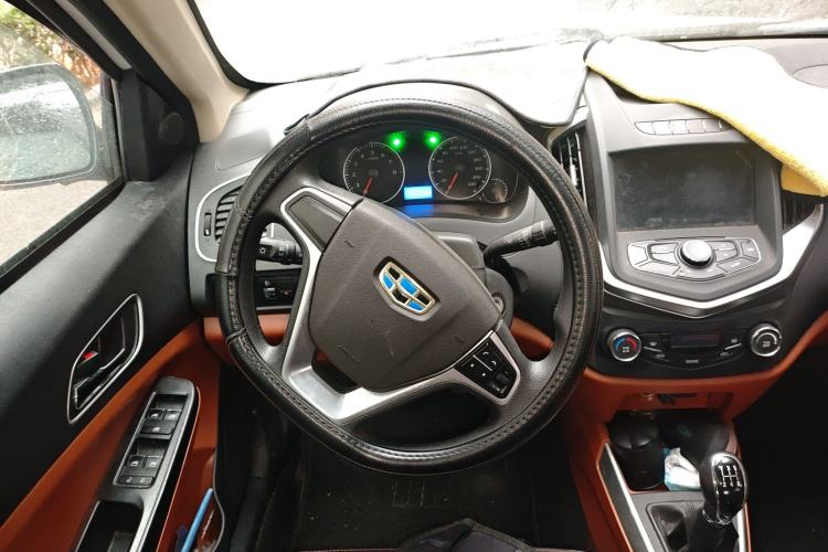 Used Geely Auto Diamond 2016 1.5L Manual Elite Edition Steering Wheel