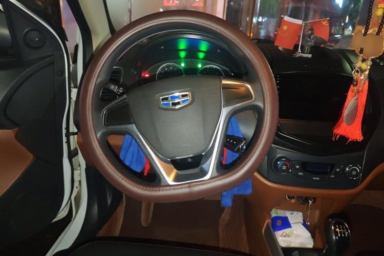 Used Geely Auto Diamond 2016 1.5L Manual Elite Edition Steering Wheel