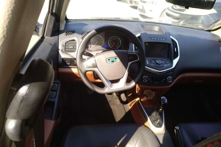 Used Geely Auto Diamond 2016 1.5L Manual Elite Edition Steering Wheel