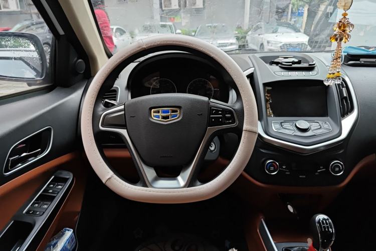 Used Geely Auto Diamond 2016 1.5L Manual Elite Edition Steering Wheel