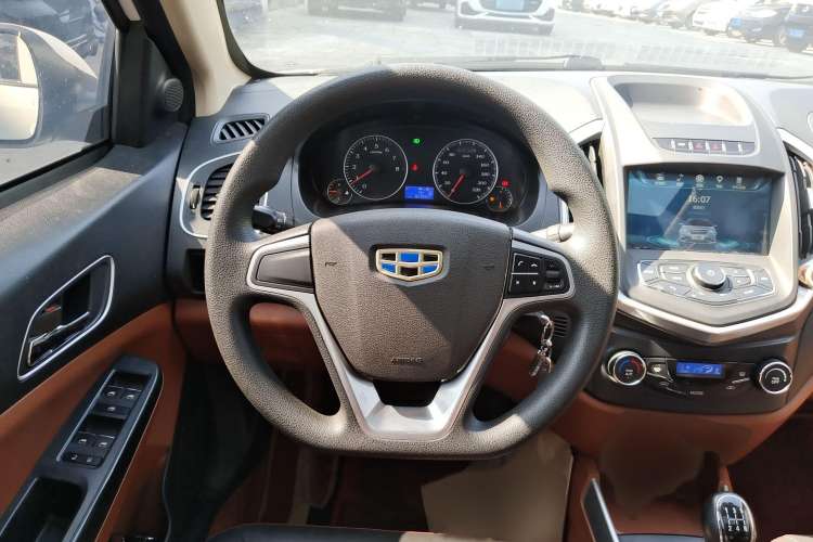 Used Geely Auto Diamond 2016 1.5L Manual Elite Edition Steering Wheel