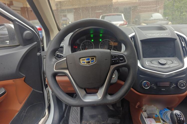 Used Geely Auto Diamond 2016 1.5L Manual Elite Edition Steering Wheel