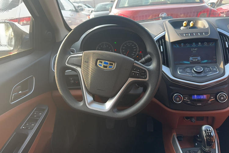 Used Geely Auto Diamond 2016 1.5L Manual Elite Edition Steering Wheel