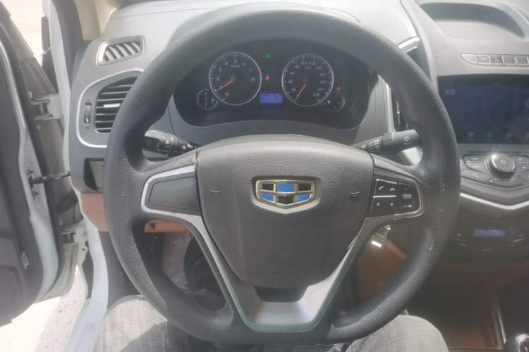 Used Geely Auto Diamond 2016 1.5L Manual Elite Edition Steering Wheel