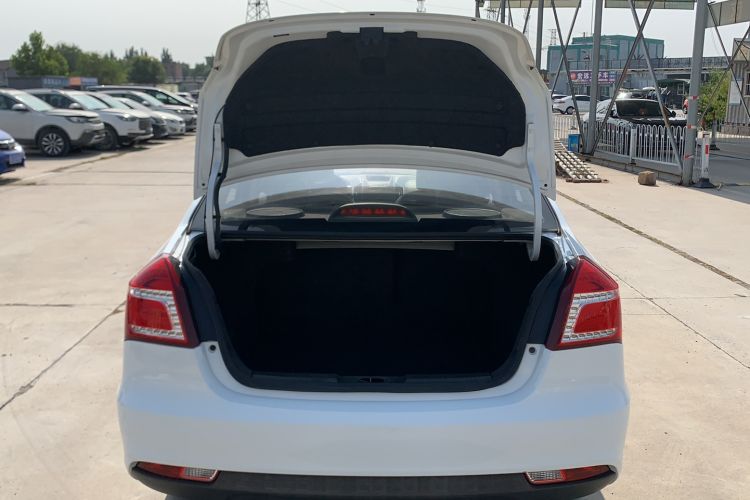 Used Geely Auto Diamond 2016 1.5L Manual Entry-Level Trim Trunk