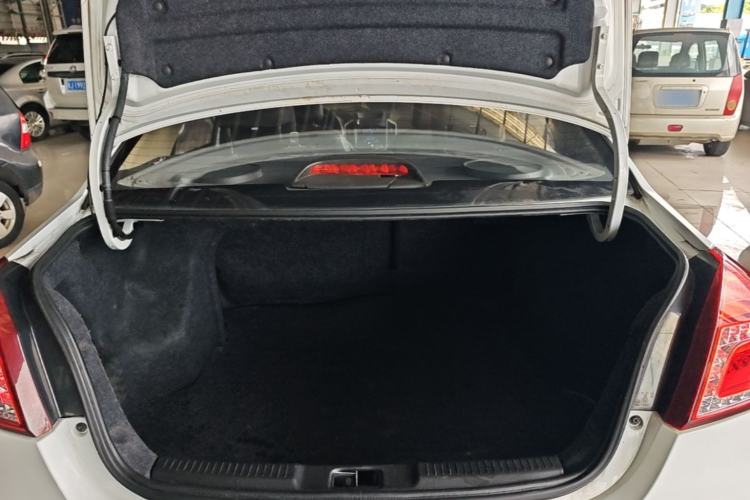 Used Geely Auto Diamond 2016 1.5L Manual Elite Edition Trunk