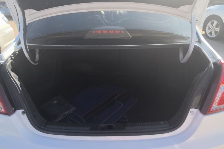 Used Geely Auto Diamond 2016 1.5L Manual Entry-Level Trim Trunk