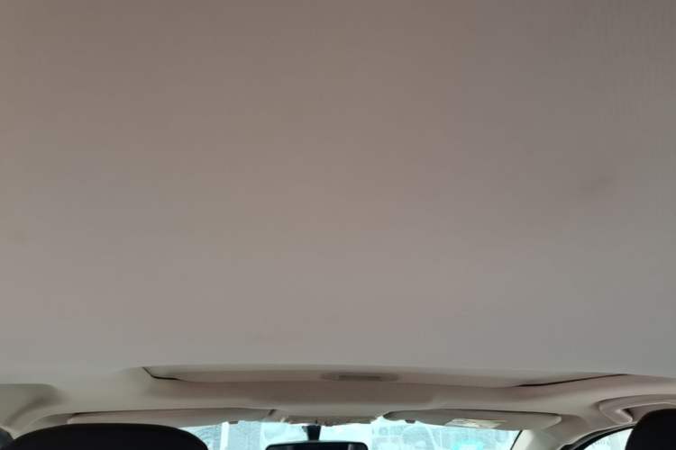 Used Geely Auto Diamond 2016 1.5L Manual Elite Edition Headliner