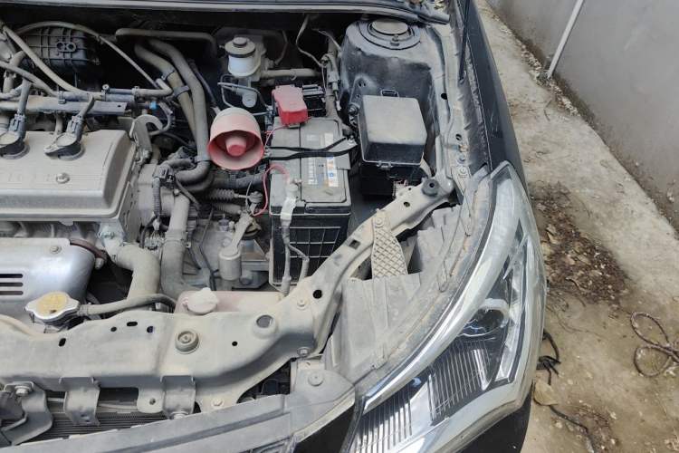 Used Geely Auto Diamond 2017 1.5L Manual Value-Added Model Engine Bay Left