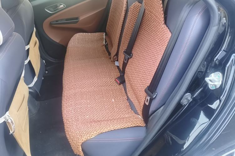 Used Geely Auto Diamond 2017 1.5L Manual Value-Added Model Left Rear Seat