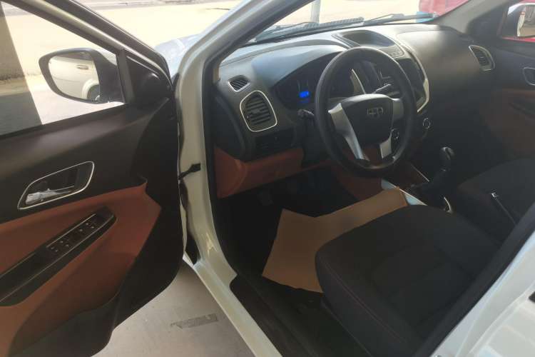 Used Geely Auto Diamond 2017 1.5L Manual Value-Added Model Driver Seat
