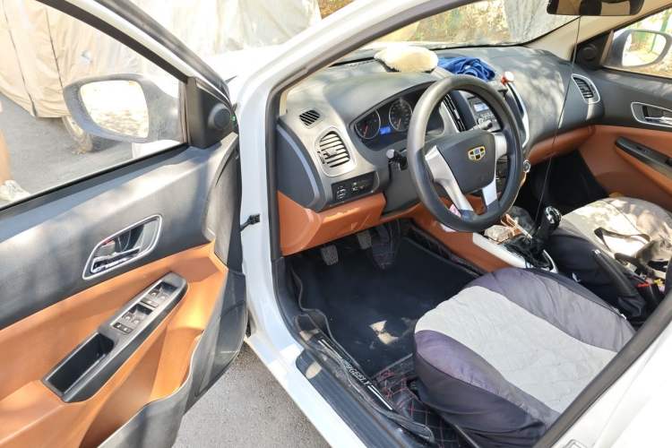 Used Geely Auto Diamond 2017 1.5L Manual Value-Added Model Driver Seat