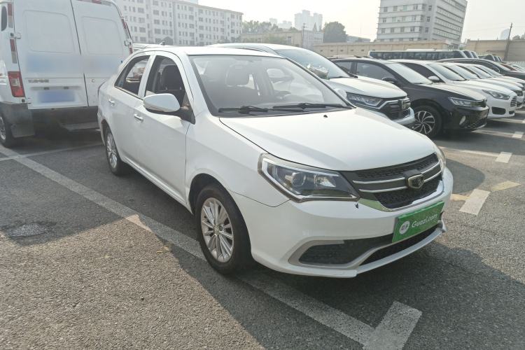 Used Geely Auto Diamond 2017 1.5L Manual Value-Added Model Front Right 45 Deg