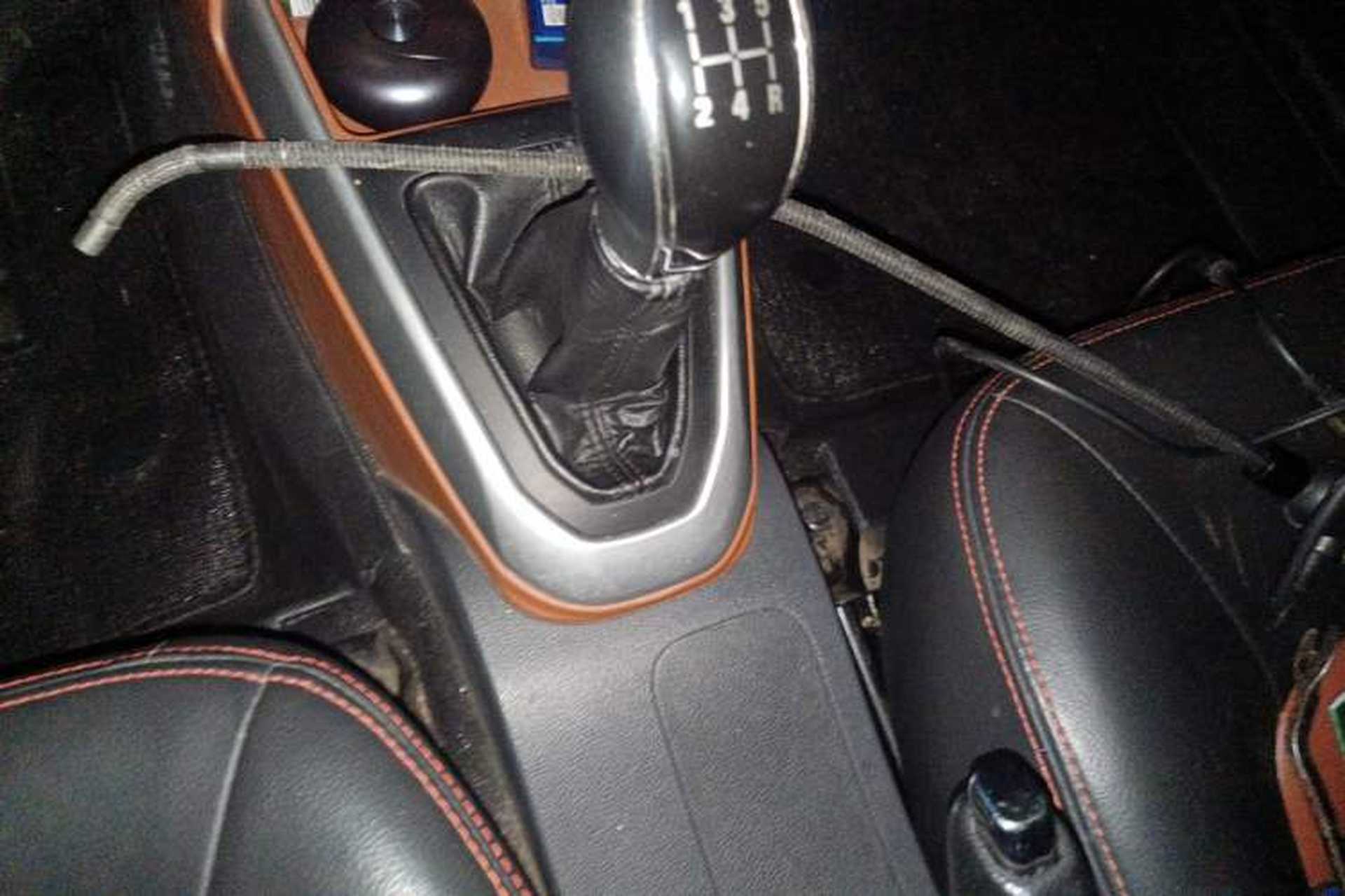 Used Geely Auto Diamond 2017 1.5L Manual Value-Added Model Gear Lever