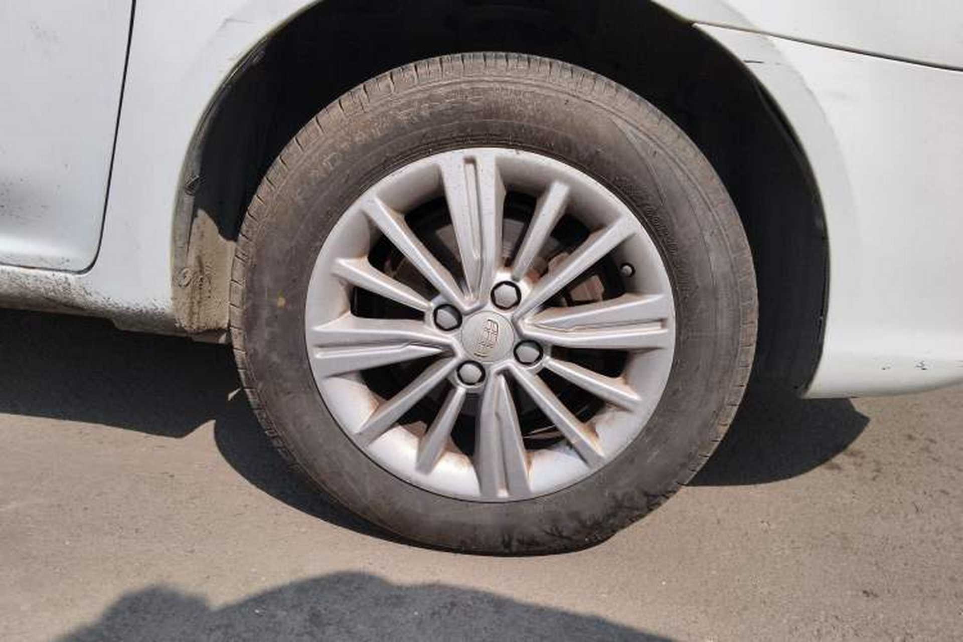 Used Geely Auto Diamond 2017 1.5L Manual Value-Added Model Right Front Wheel Hub