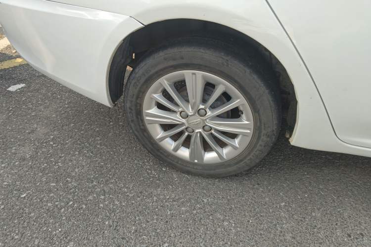 Used Geely Auto Diamond 2017 1.5L Manual Value-Added Model Right Rear Wheel Hub