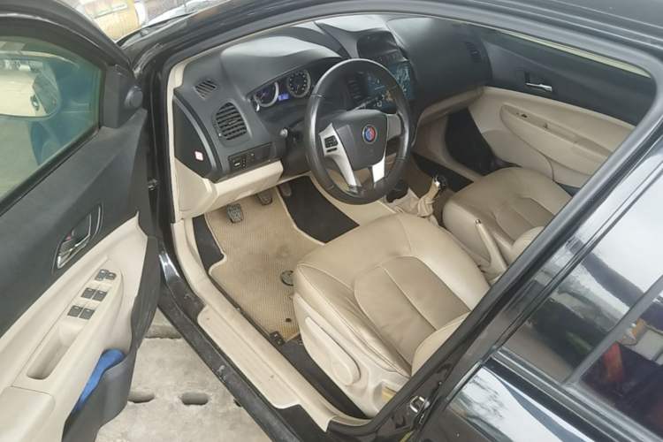 Used Geely Auto Diamond Fortune 2012 1.5L Elite Version Driver Seat