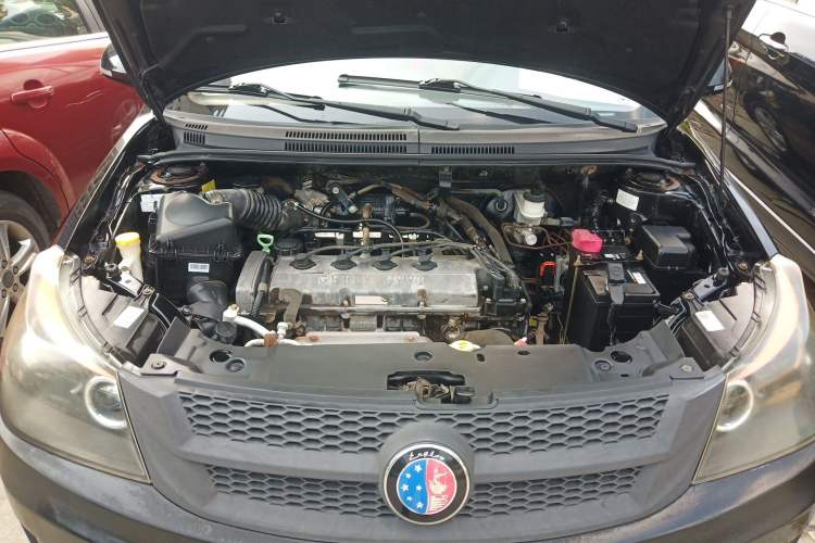 Used Geely Auto Diamond Fortune 2012 1.5L Elite Version Engine Bay