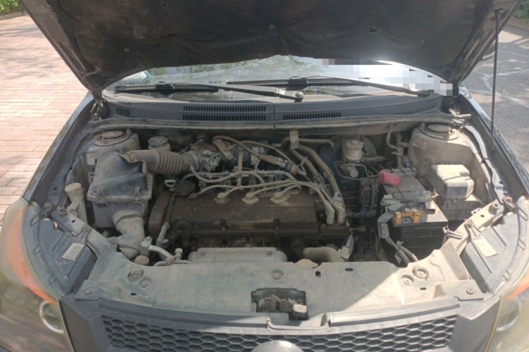 Used Geely Auto Diamond Fortune 2012 1.5L Elite Version Engine Bay