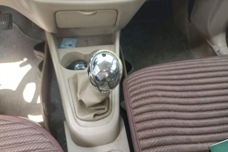 Used Geely Auto Diamond Fortune 2012 1.5L Elite Version Gear Lever