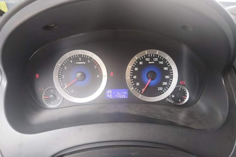 Used Geely Auto Diamond Fortune 2012 1.5L Elite Version Instrument Cluster