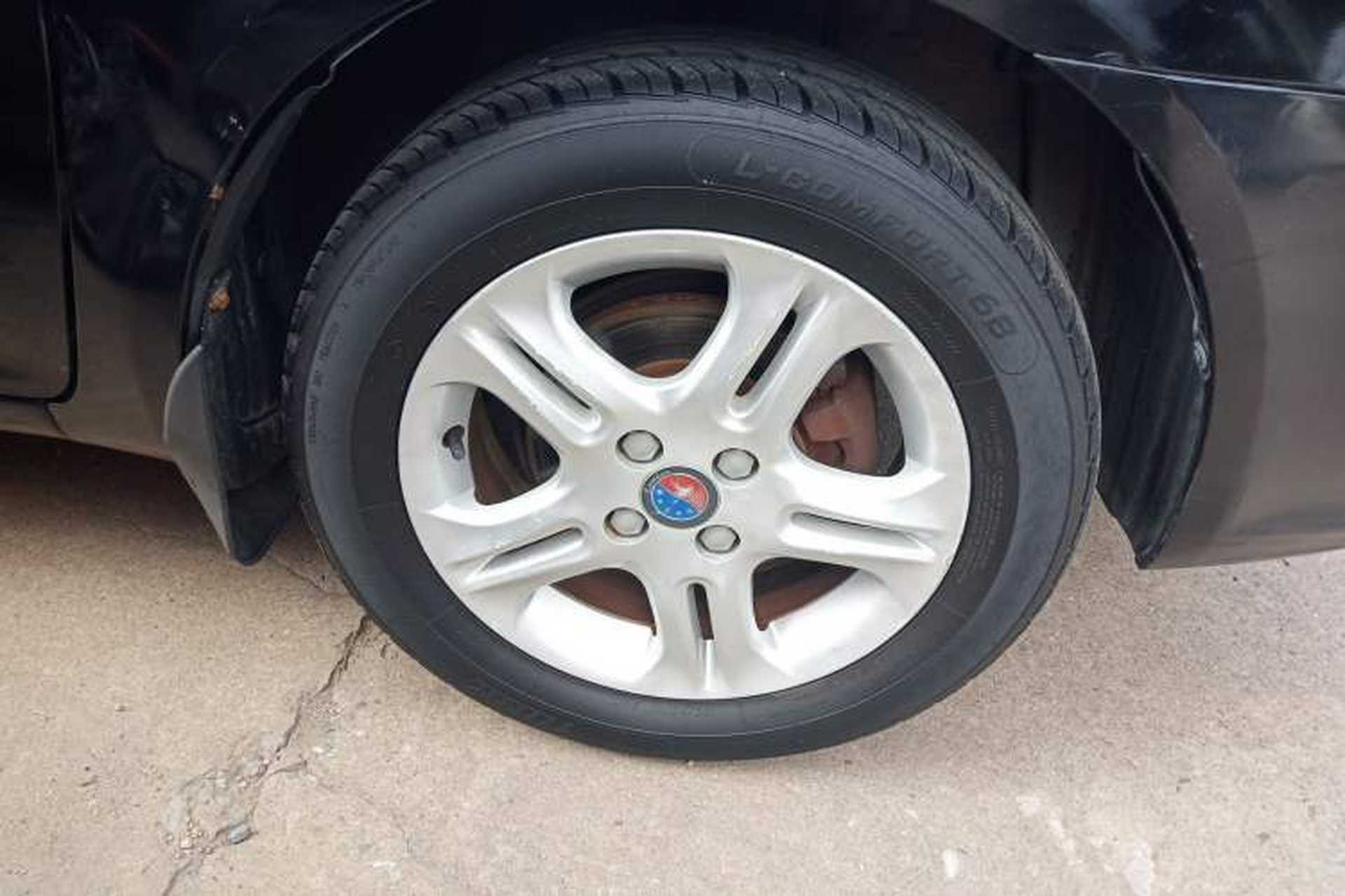 Used Geely Auto Diamond Fortune 2012 1.5L Elite Version Right Front Wheel Hub