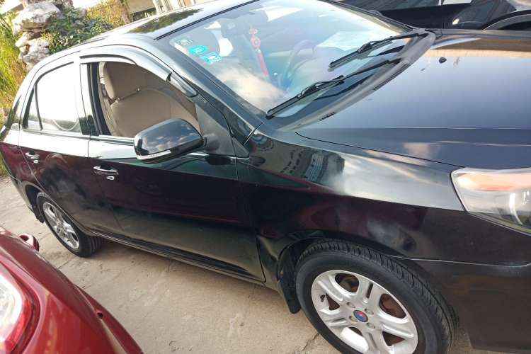 Used Geely Auto Diamond Fortune 2012 1.5L Elite Version Right Side
